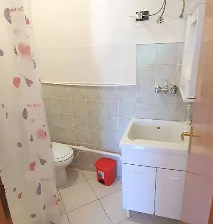 Apartment Spacious With Sea View In 180 M²