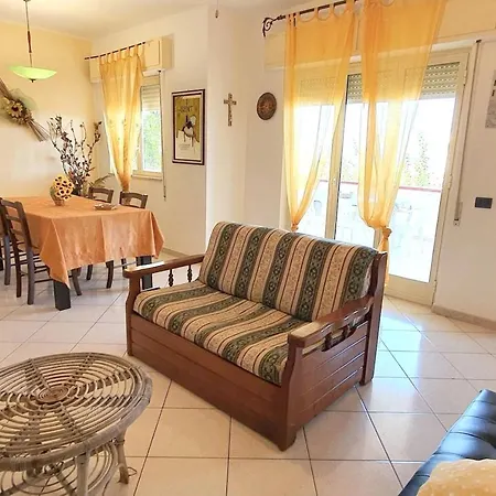 Spacious With Sea View In Alcamo, 180 M² אלקאמו