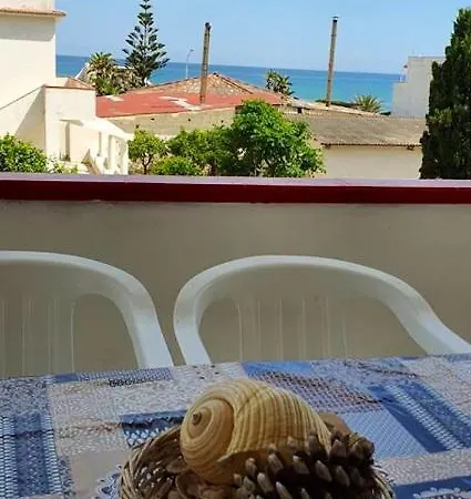 דירה Spacious With Sea View In Alcamo, 180 M²