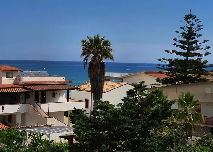 Spacious With Sea View In Alcamo, 180 M²