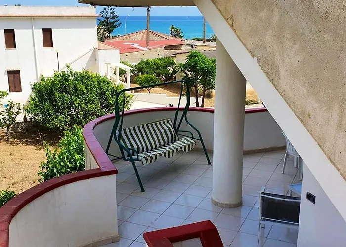 Appartement Spacious With Sea View In Alcamo, 180 M² *